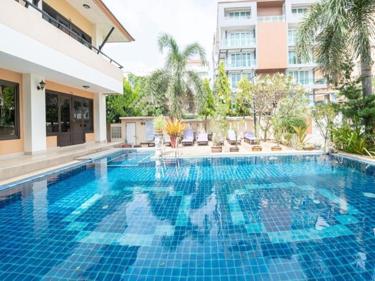 Chaba Garden Apartment Pattaya Esterno foto